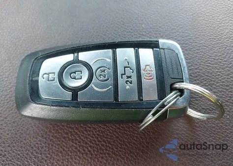 2022 Ford F-150 Lariat z USA, uszkodzony, nr VIN 1FTFW1ED3NFA42693